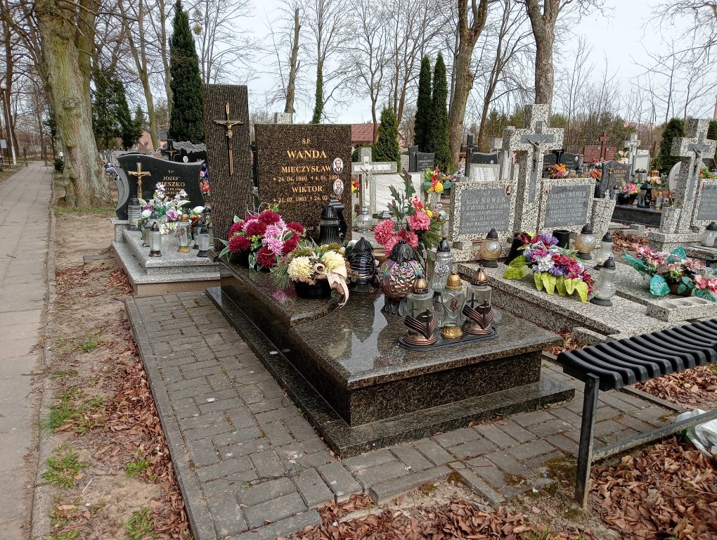 Grób Mieczysław Wanda