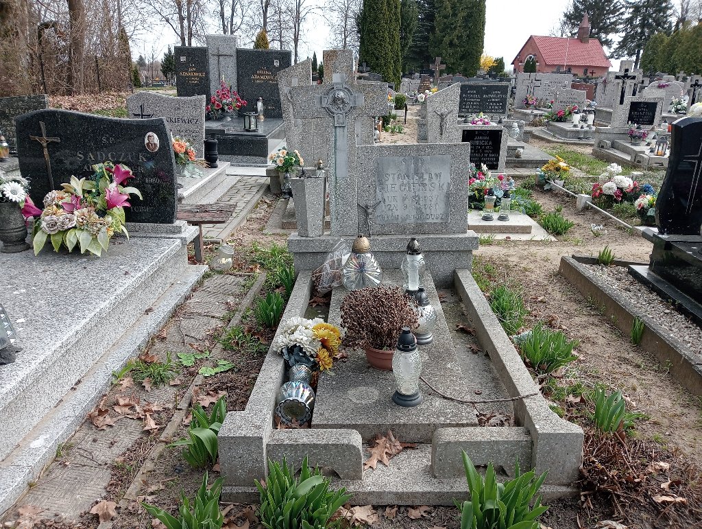 Grób Stanisław Ciecierski