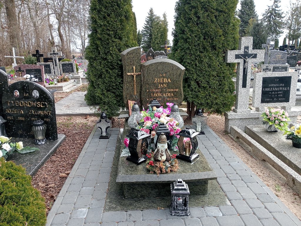 Grób Leokadia Zięba
