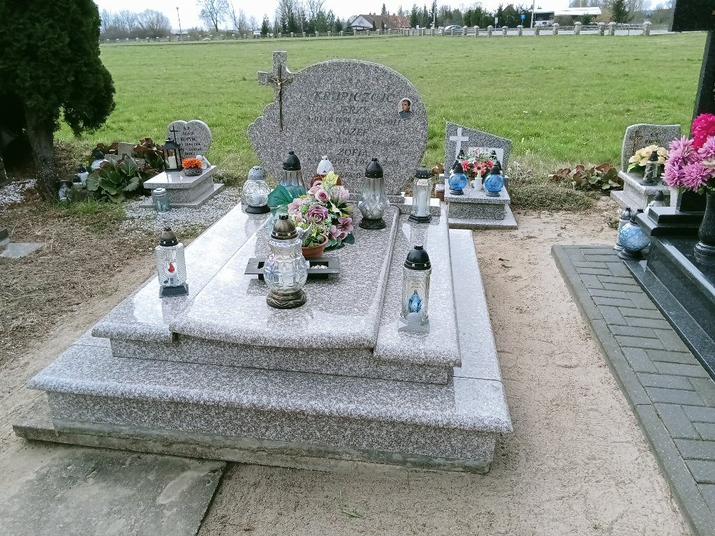 Grób Zofia Krupiczojć