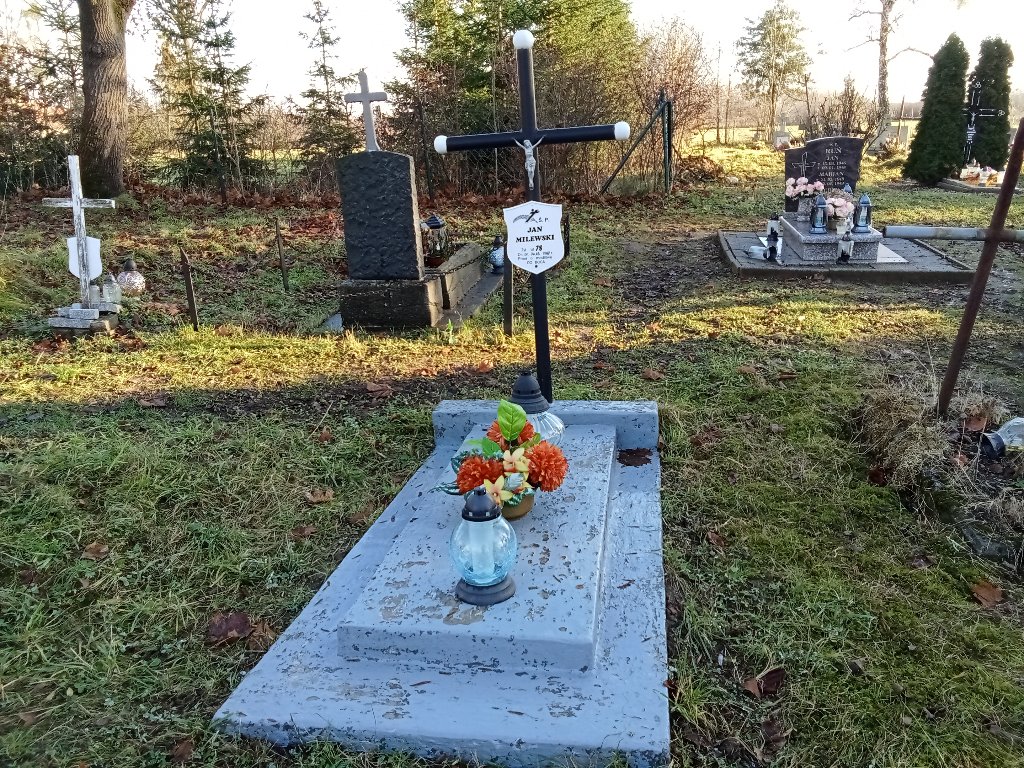 Grób Jan Milewski